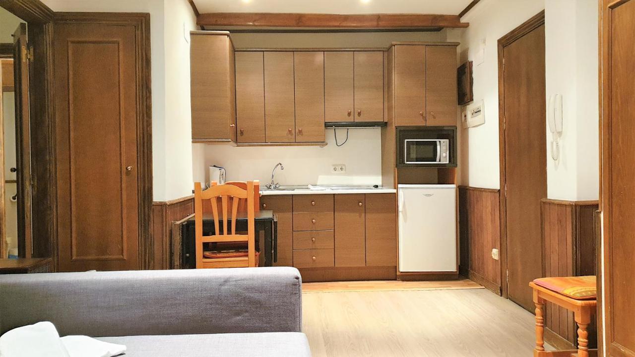 סיירה נבדה Todosierranevada Zona Baja - Edificio Alhambra - Junto A Los Telecabinas מראה חיצוני תמונה