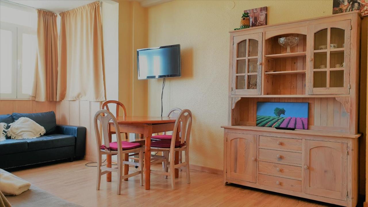 סיירה נבדה Todosierranevada Zona Baja - Edificio Alhambra - Junto A Los Telecabinas מראה חיצוני תמונה